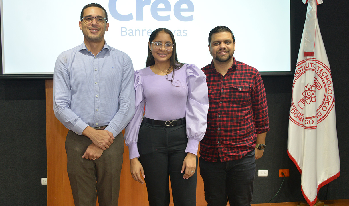 Charla Entrepreneurial Journeys - Botcity